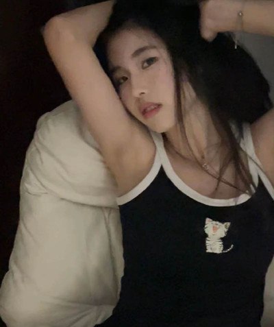 #山东 #谢馨予 山东高颜值大学生化身淫荡母狗女上位榨精 露脸口交挑逗不断肛交后入淫乱不堪！