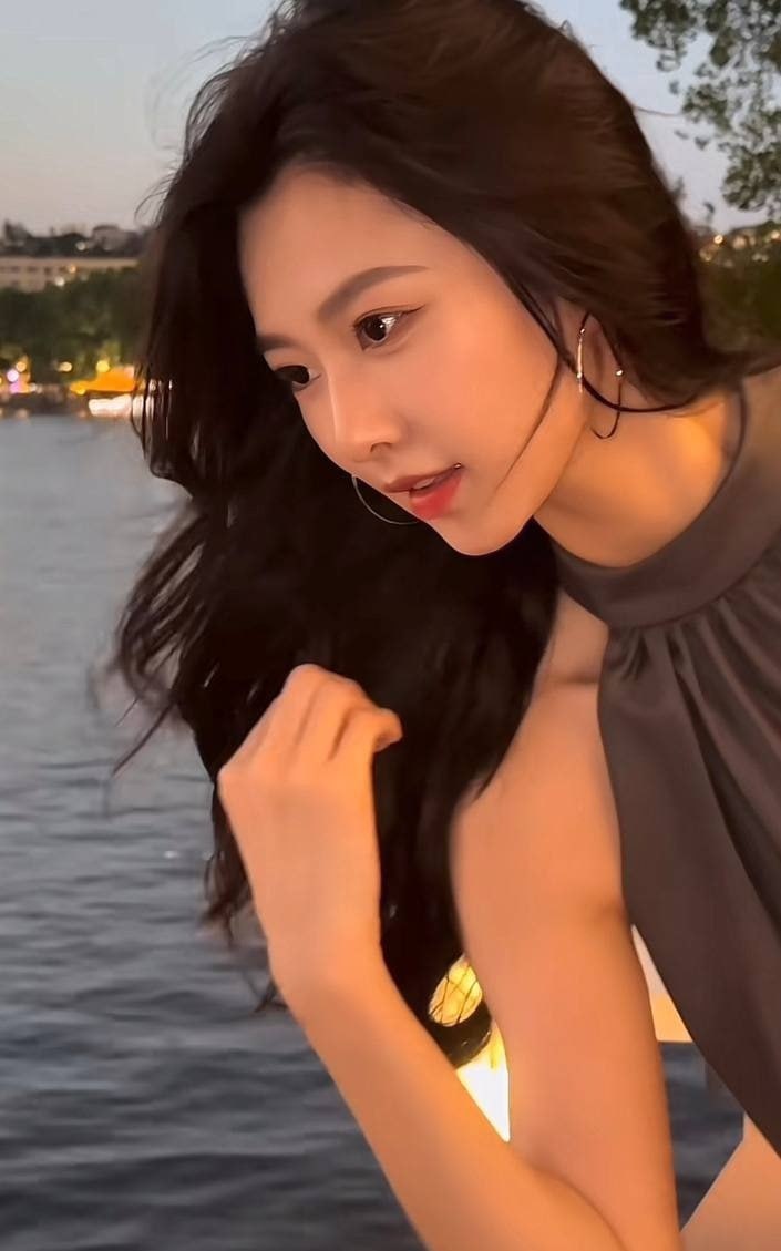 #抖音 #苏一宁  抖音网红车模【苏一宁】最近网传十万陪睡事件 据说只为养孩子（3）